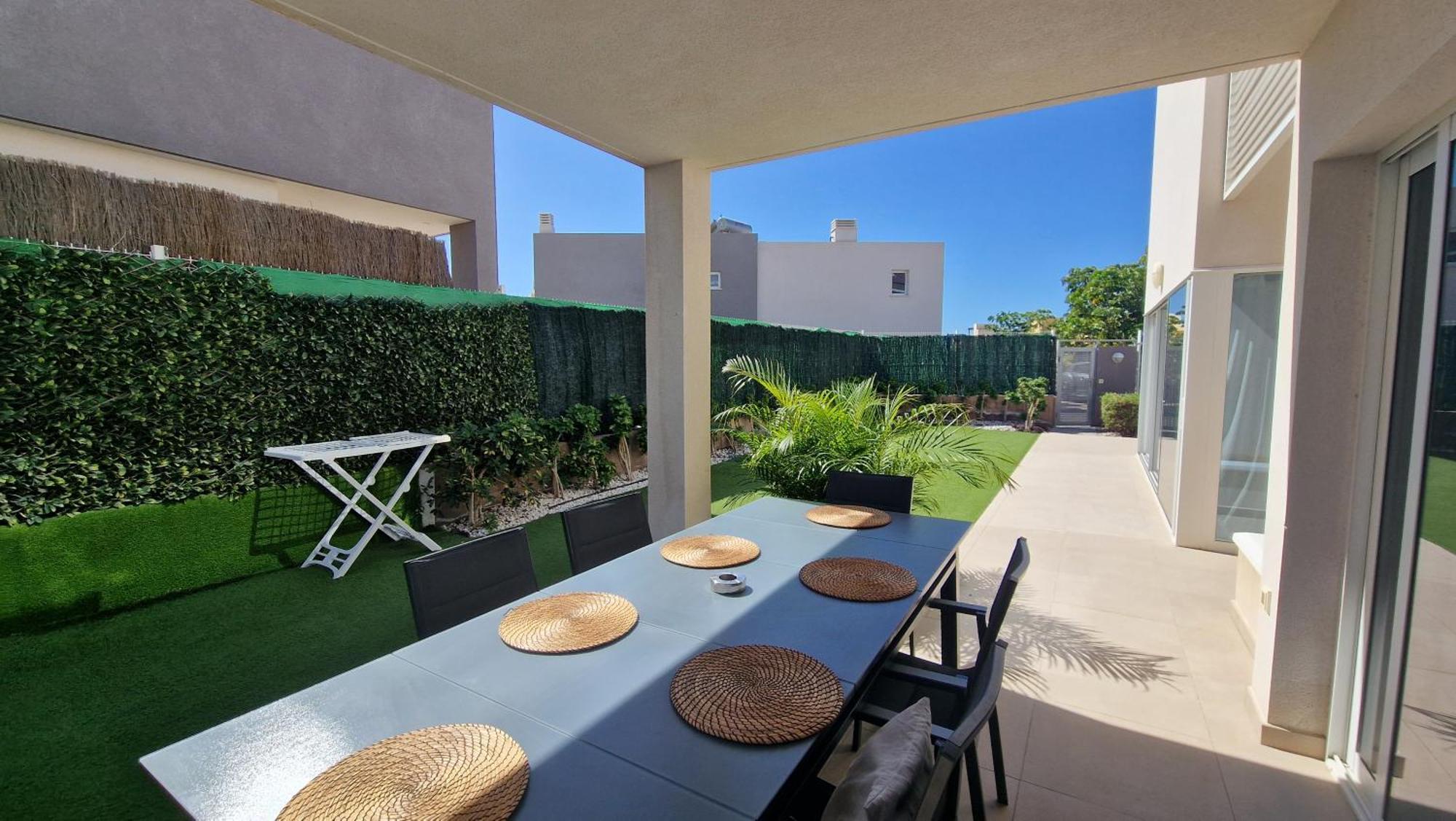 Villa Paraiso-Luxury Villa With Heated Pool アデヘ エクステリア 写真