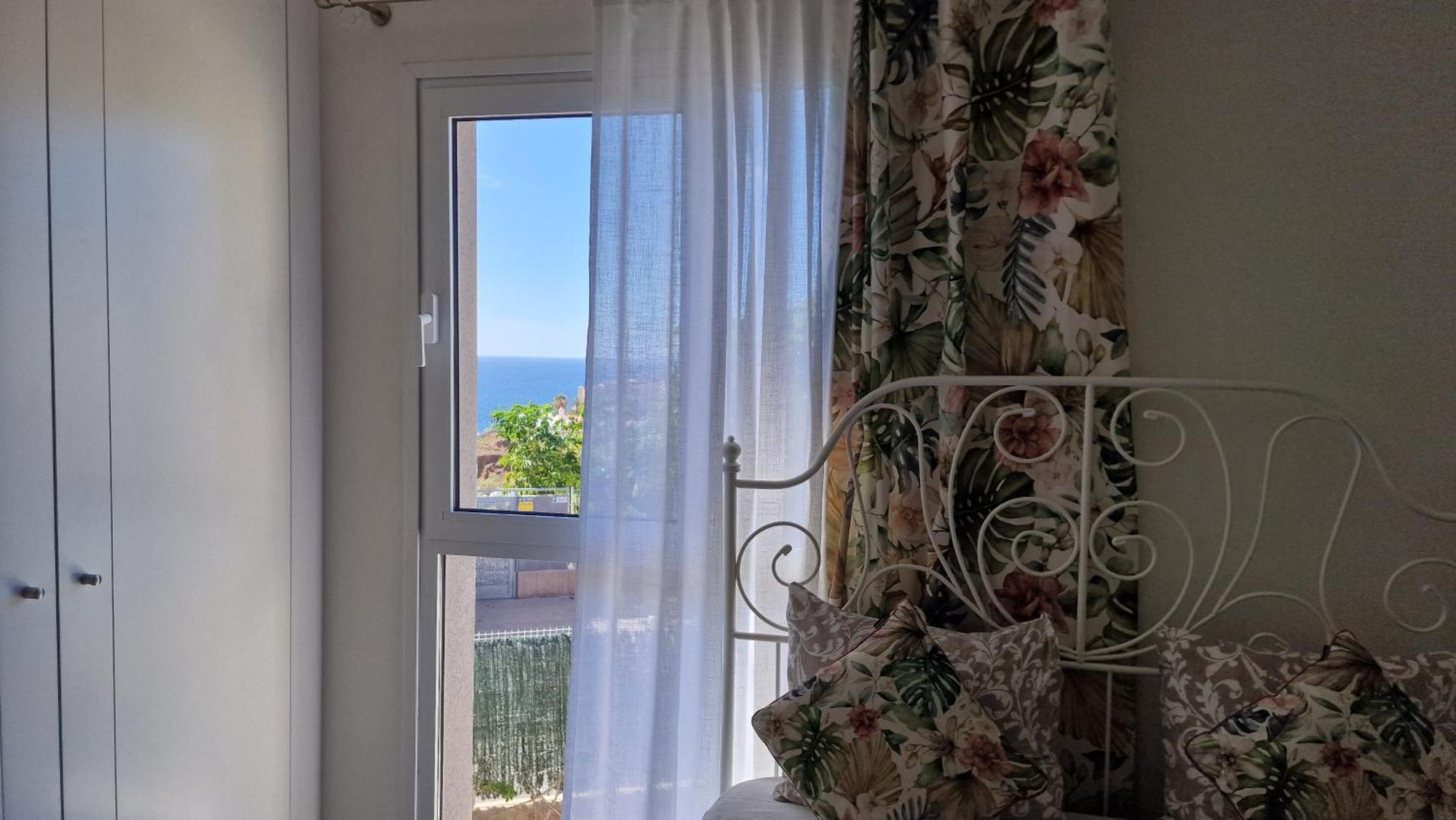 Villa Paraiso-Luxury Villa With Heated Pool アデヘ エクステリア 写真